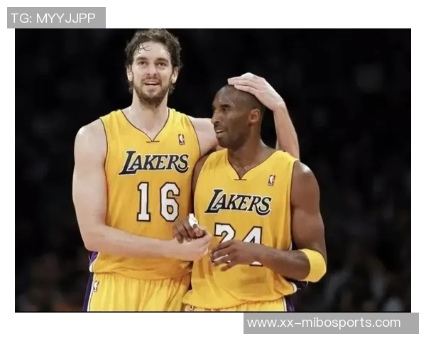 夸梅吐槽工资不包含绝杀奖金科比不传球詹姆斯却总是传球